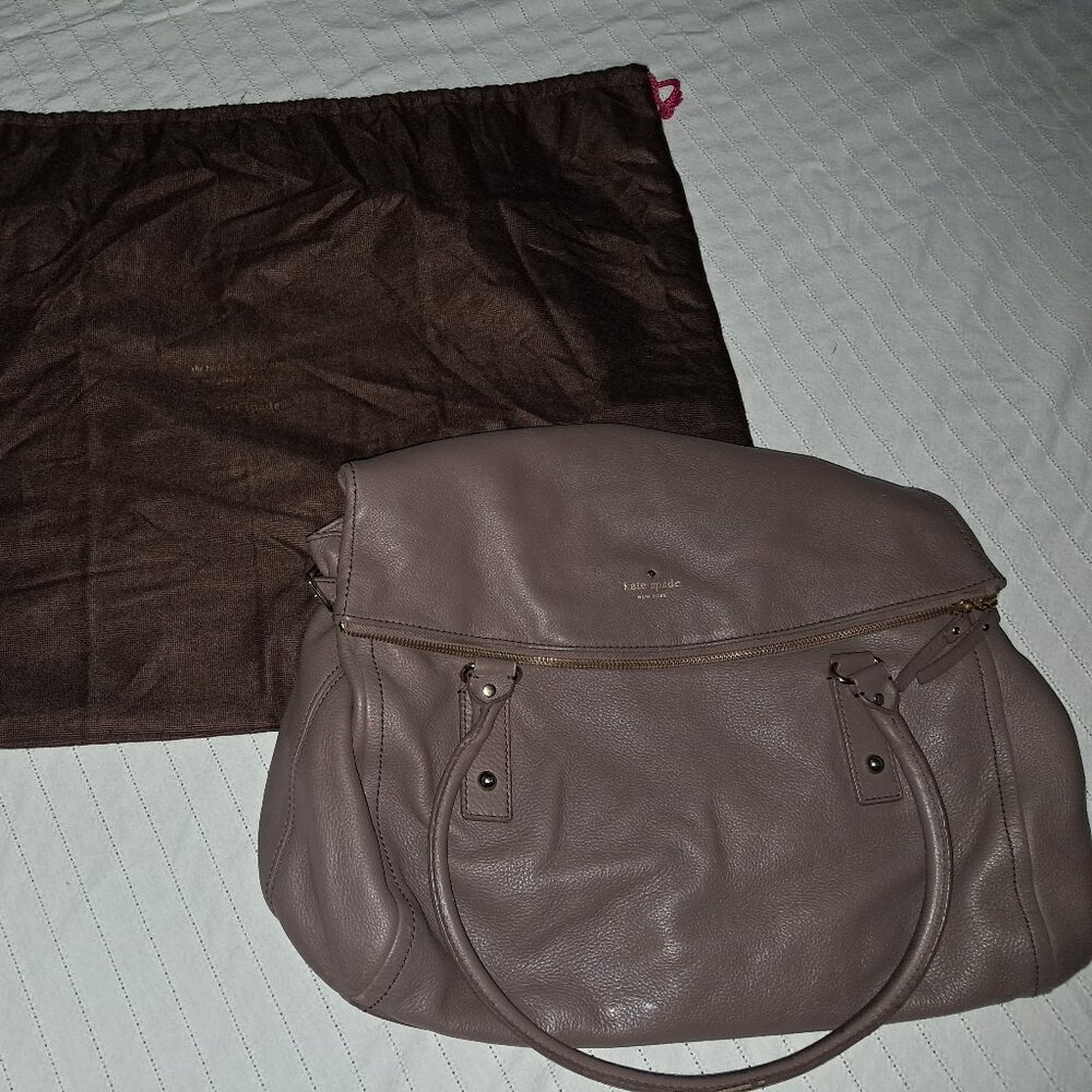 Extra large Kate Spade tote with purse bag